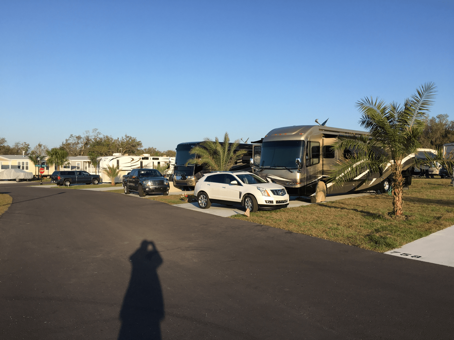 Cross Creek Country Club & RV Resort RV Parking